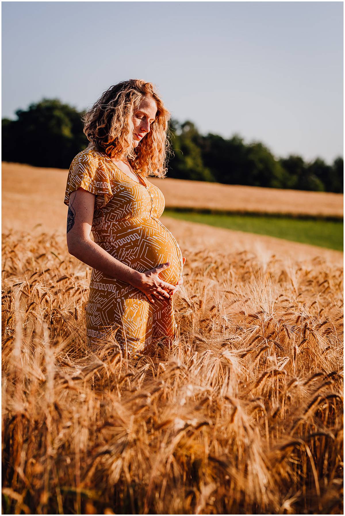 Fotograf Hattingen Babybauchfotos Babybauchshooting Natur Sonnenuntergang