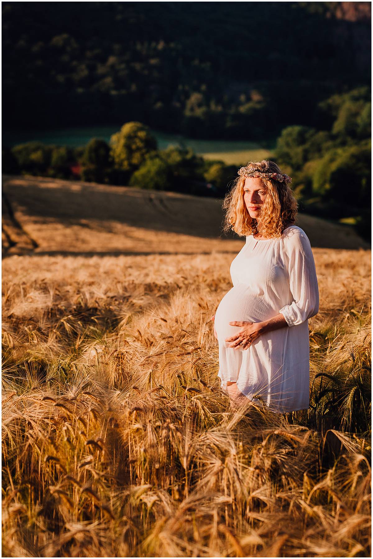 Fotograf Hattingen Babybauchfotos Babybauchshooting Natur Sonnenuntergang