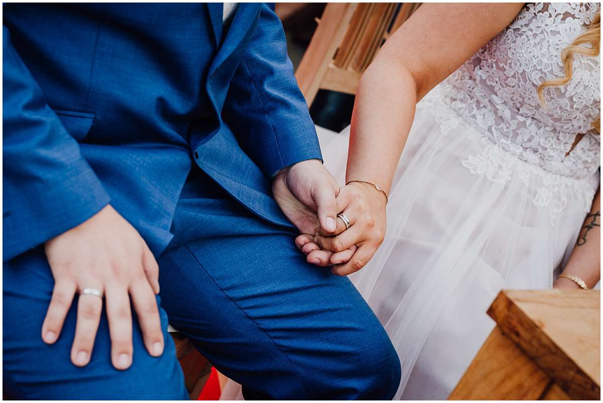 Hochzeitsfotograf Bochum Sommerhochzeit Corona draussen freie Trauung Kemnader See Seeblick Bochum