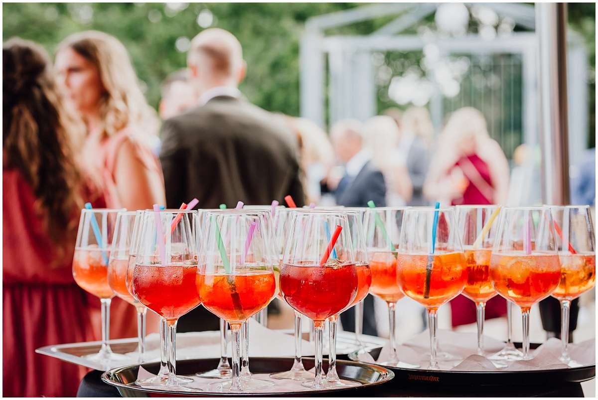 Hochzeitsfotograf Bochum Sommerhochzeit Corona draussen freie Trauung Kemnader See Seeblick Bochum