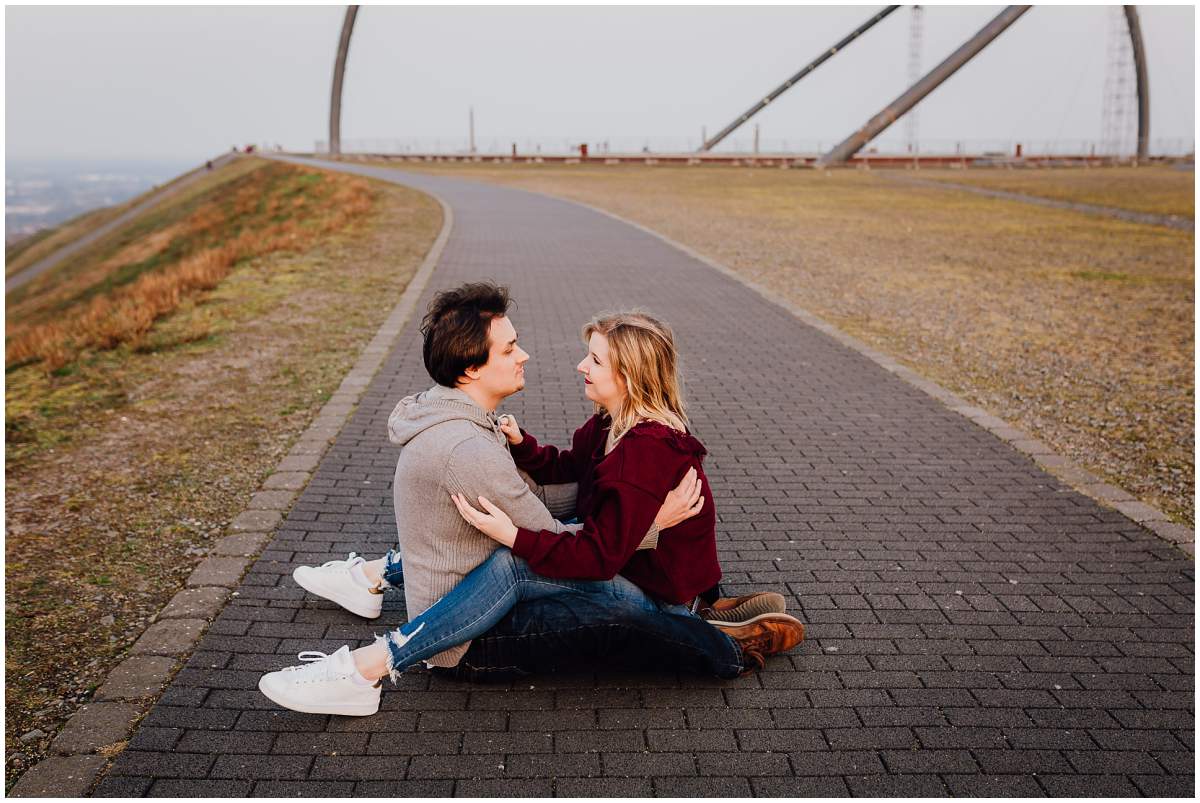 Coupleshoot Engagement Shooting Paarshooting Verlobungsshooting Halde Hoheward Herten Sonnenuntergang