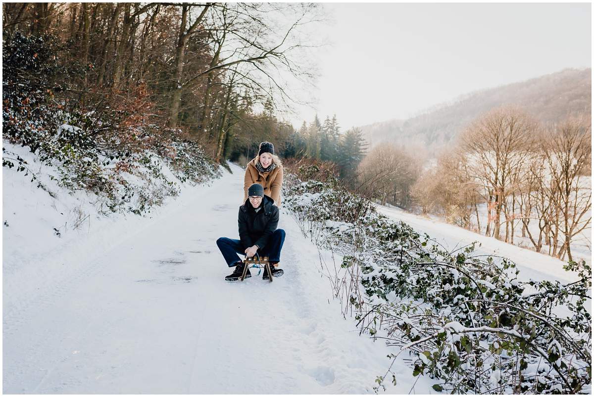 Schneeshooting Paarshooting im Winter in Hattingen Ruhrgebiet