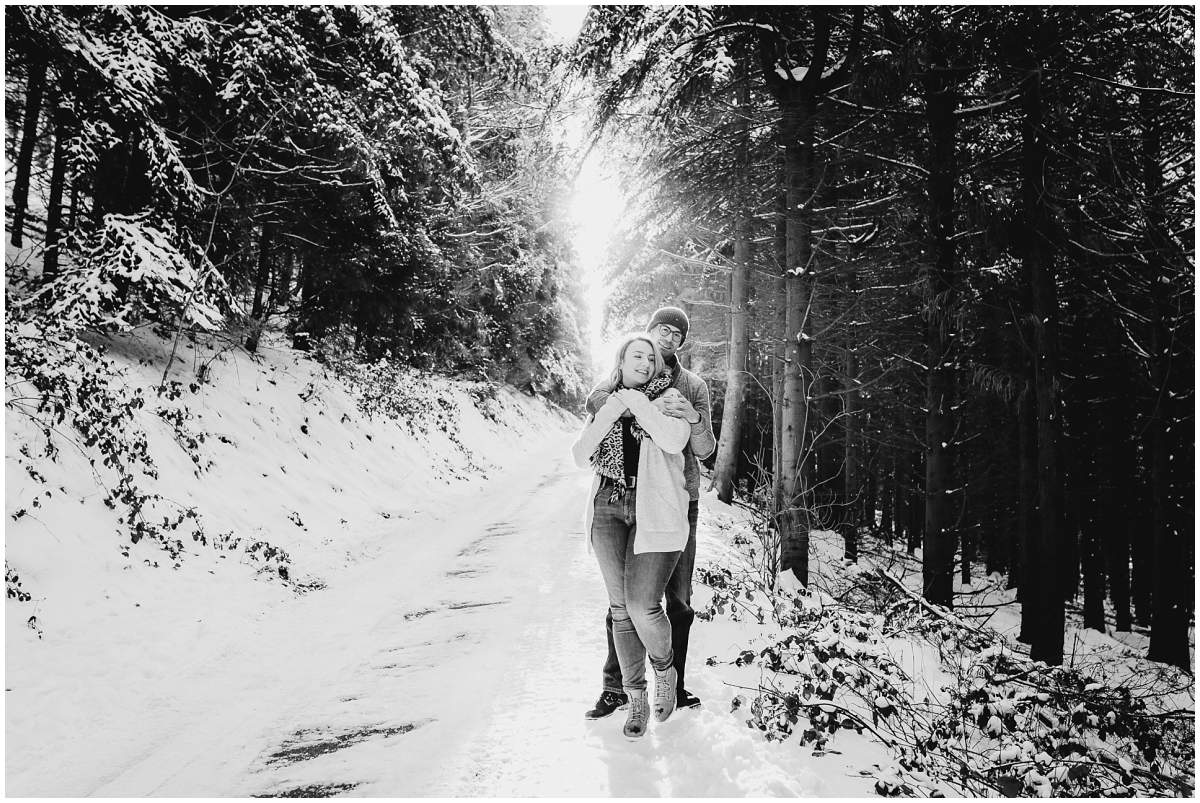 Schneeshooting Paarshooting im Winter in Hattingen Ruhrgebiet