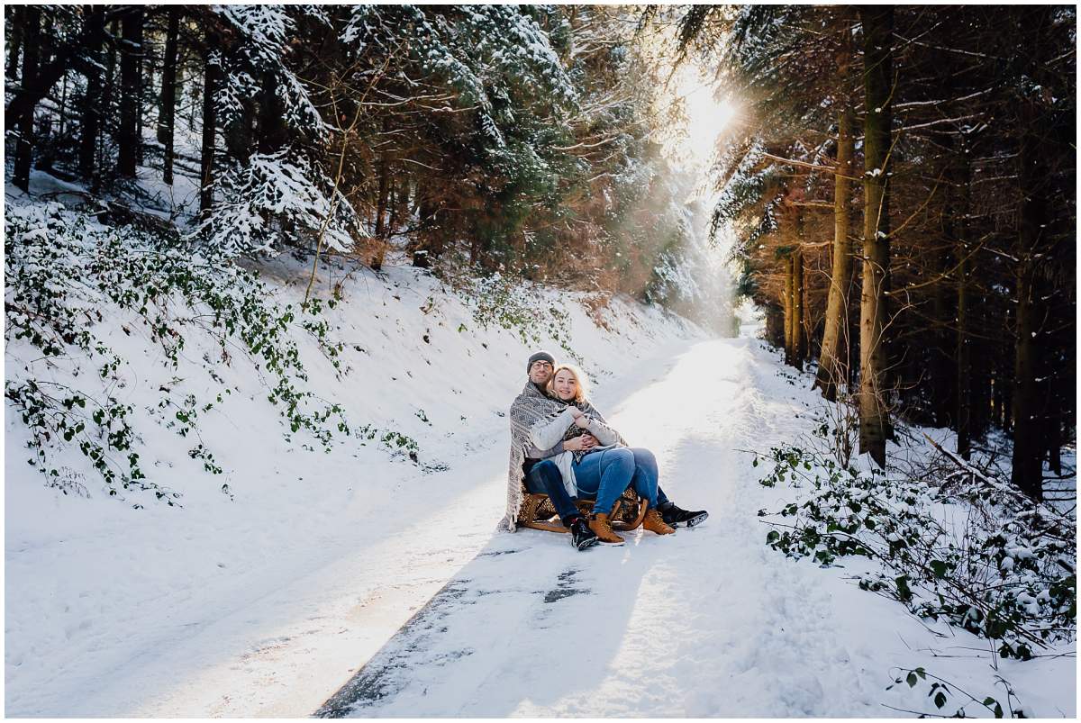 Schneeshooting Paarshooting im Winter in Hattingen Ruhrgebiet