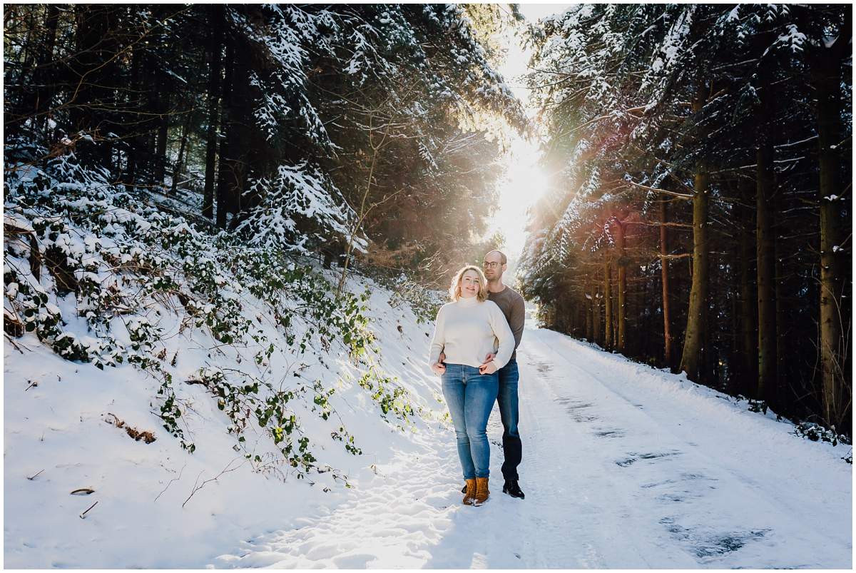 Schneeshooting Paarshooting im Winter in Hattingen Ruhrgebiet