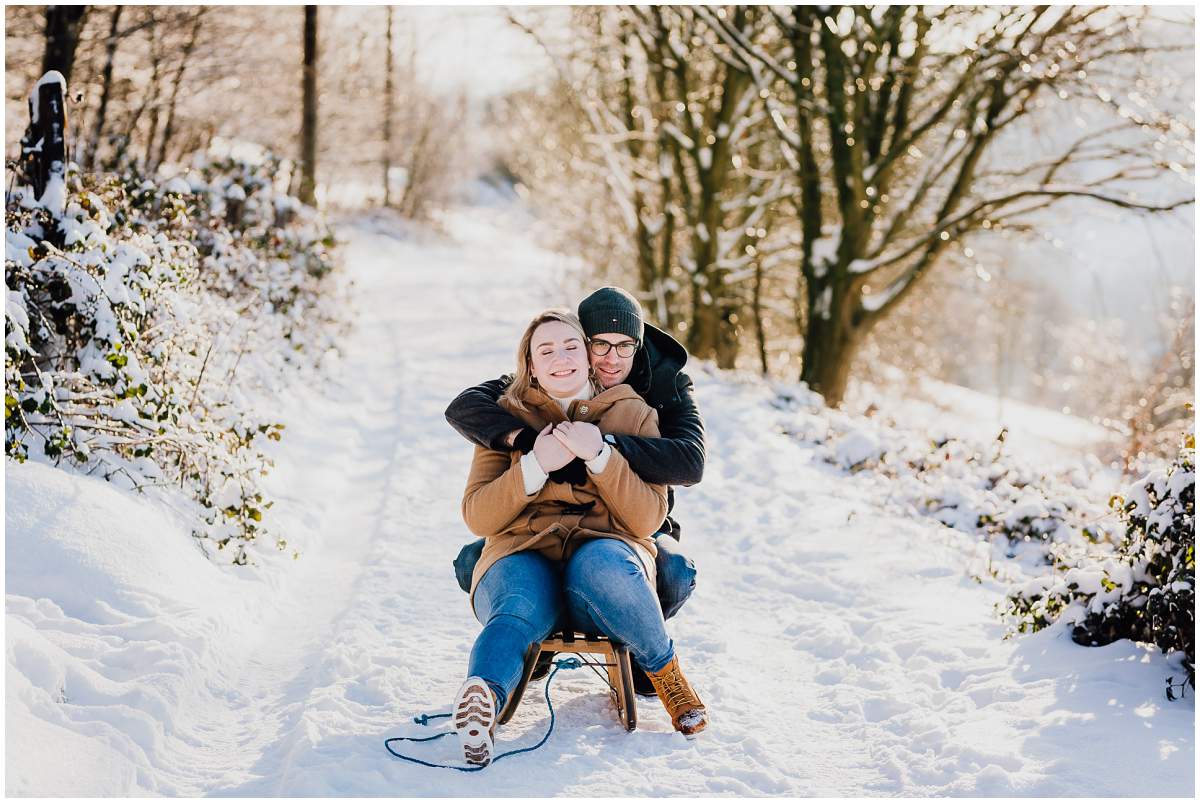 Schneeshooting Paarshooting im Winter in Hattingen Ruhrgebiet