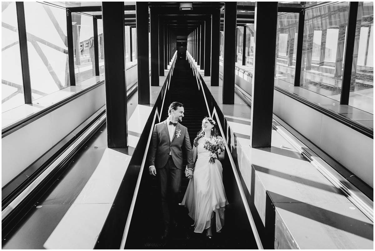 Brautpaarshooting auf Zeche Zollverein in Essen nach der standesamtlichen Trauung im Rathaus Essen-Kray