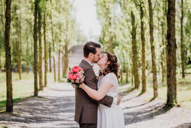 Hochzeitsfotograf Bochum, Brautpaarfotos an der Jahrhunderthalle in Bochum