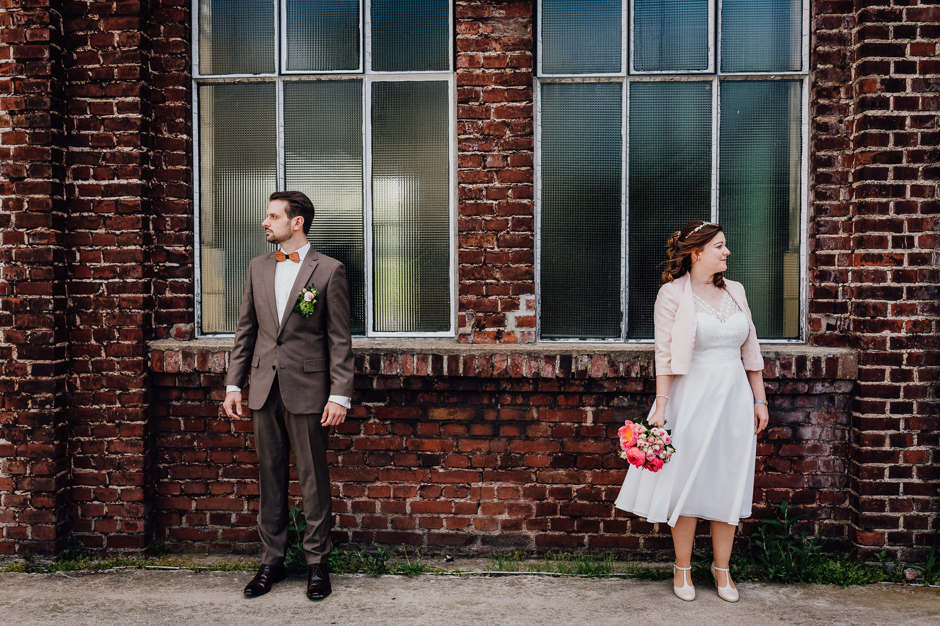 Hochzeitsfotograf Bochum, Brautpaarfotos an der Jahrhunderthalle in Bochum