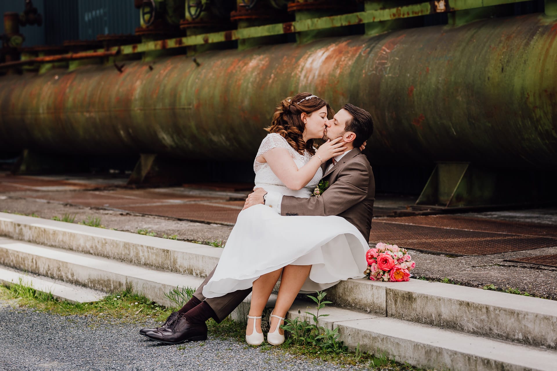 Hochzeitsfotograf Bochum, Brautpaarfotos an der Jahrhunderthalle in Bochum