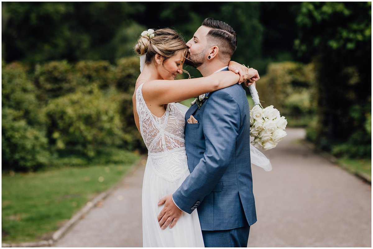 Standesamtliche Hochzeit auf Schloss Berge in Gelsenkirchen und Hochzeitsfeier im Restaurant Franz Ferdinand in Bochum