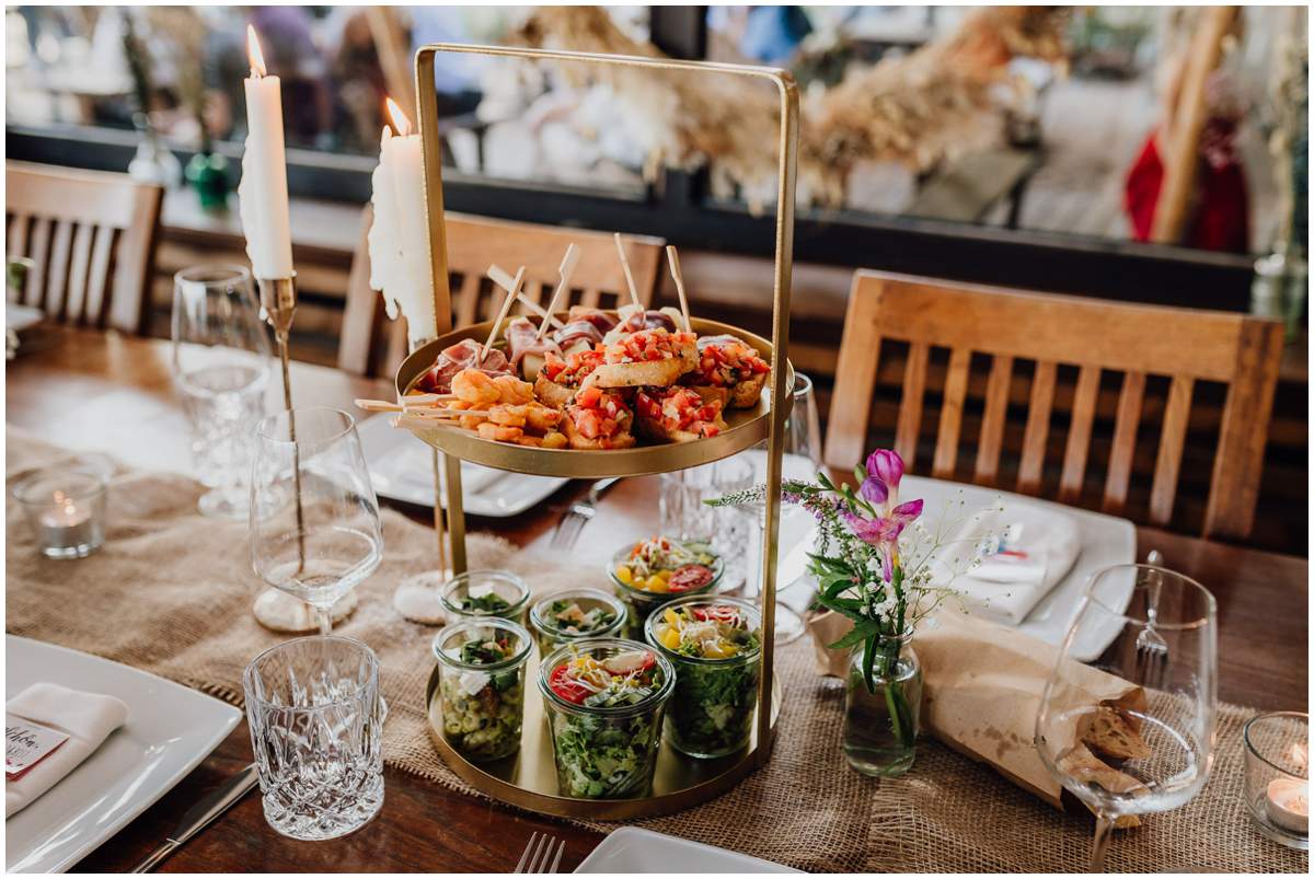 Freie Trauung in der Strandperle Düsseldorf Grill-Buffet